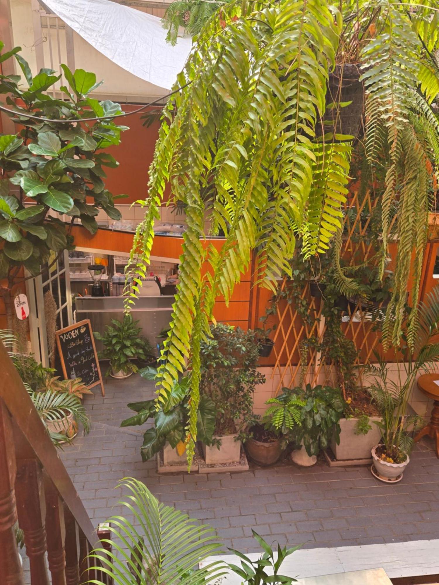 Vonden Garden By Merry V Bangkok Buitenkant foto